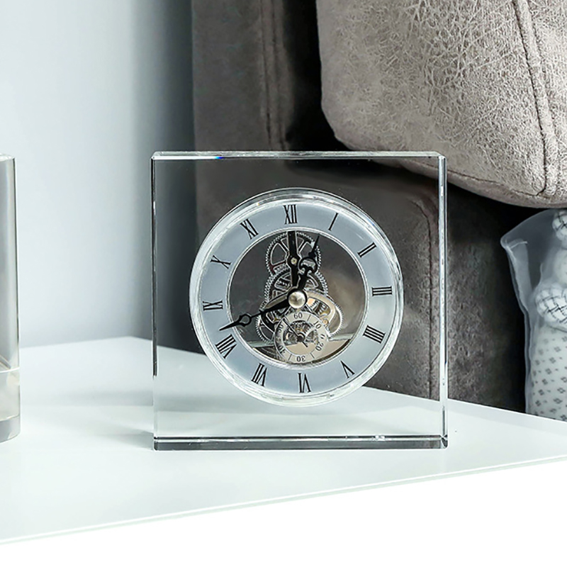 Reloj de mesa silencioso de cr - Accessories For Your Gaming Room reseña y precio